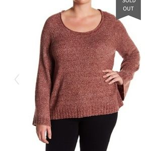 Melrose and MarketBell Sleeve Boucle Sweater